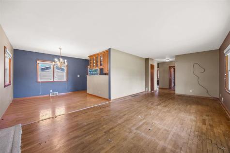 310 2nd Avenue E Lisbon IA 52253