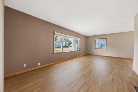 310 2nd Avenue E Lisbon IA 52253