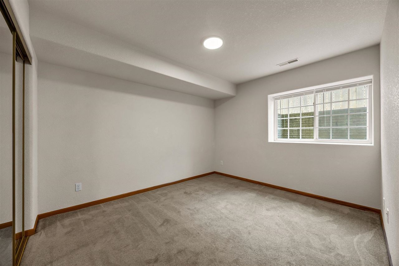275 S 21st Street Court Marion IA 52302