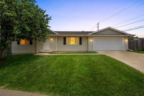 275 S 21st Street Court Marion IA 52302