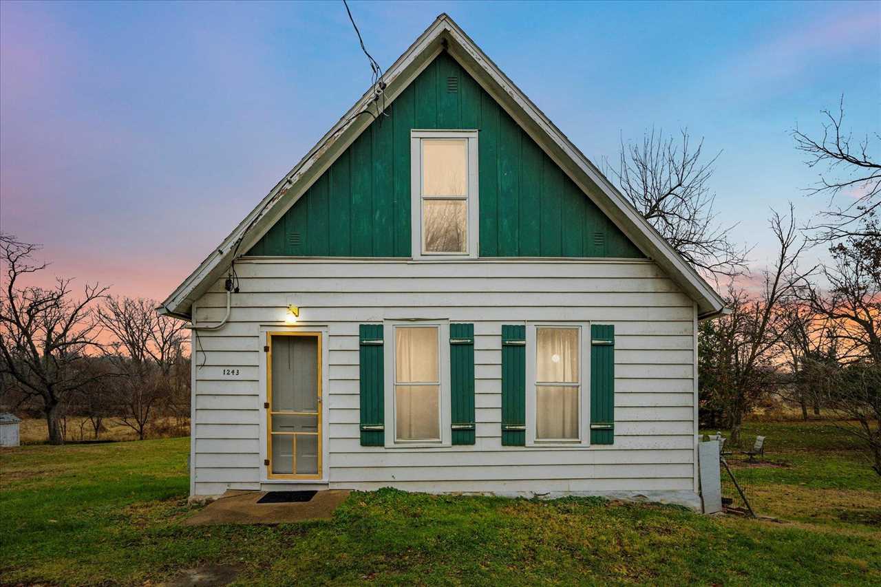 Cedar Rapids IA, 1243 Bertram Street