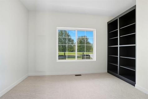 4218 Pleasant Valley Drive SE Iowa City IA 52240