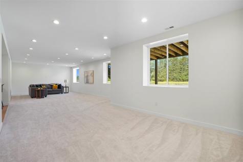 4218 Pleasant Valley Drive SE Iowa City IA 52240