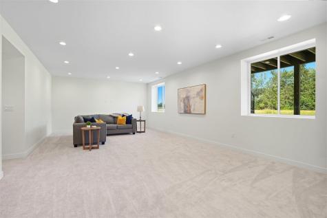 4218 Pleasant Valley Drive SE Iowa City IA 52240