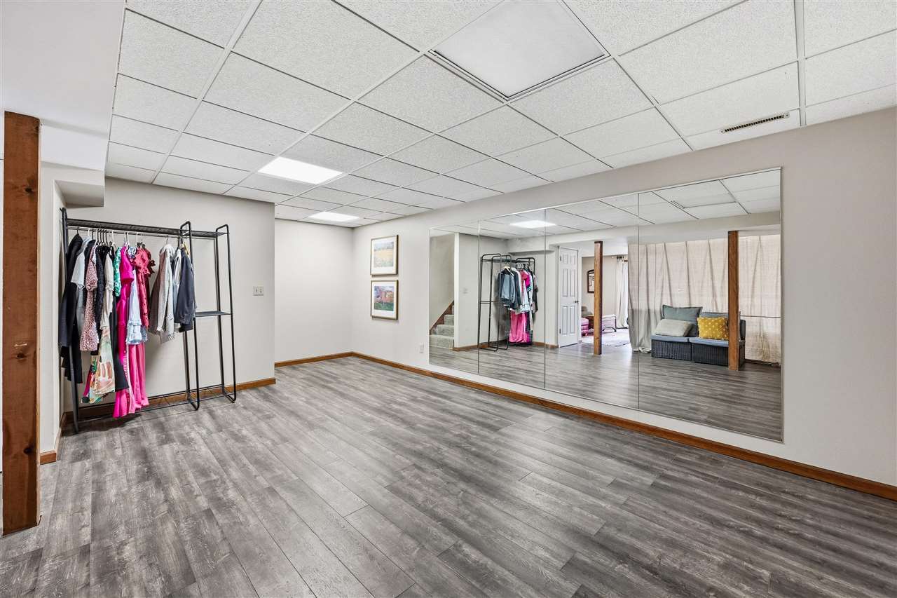 709 Holiday Road Coralville IA 52241