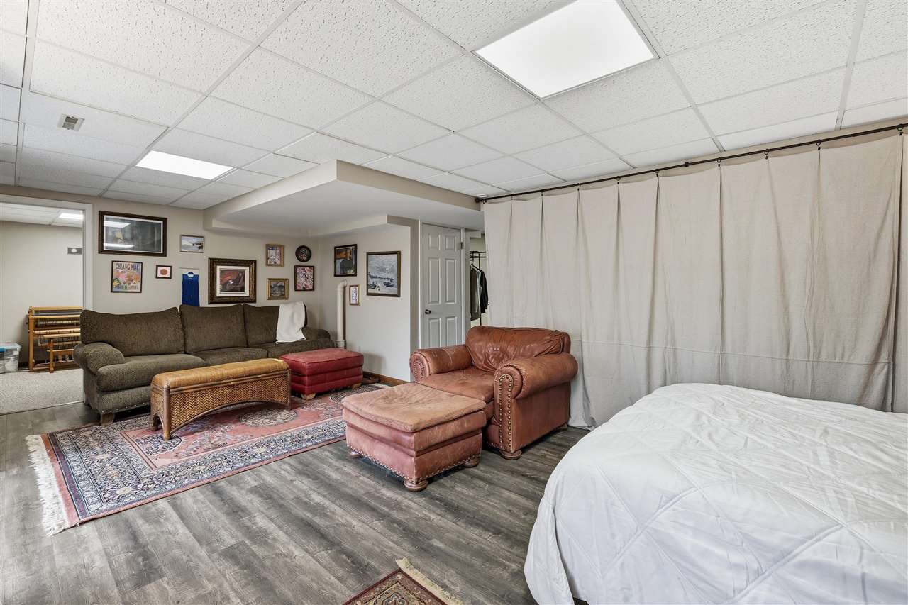 709 Holiday Road Coralville IA 52241