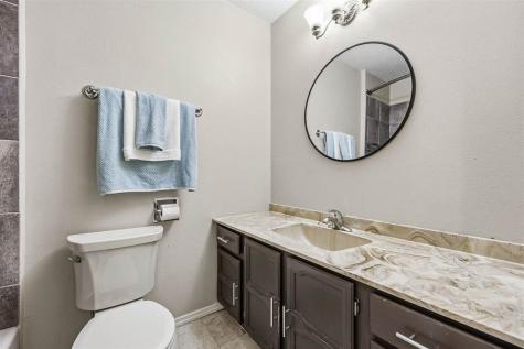 131 Penfro Drive Iowa City IA 52246