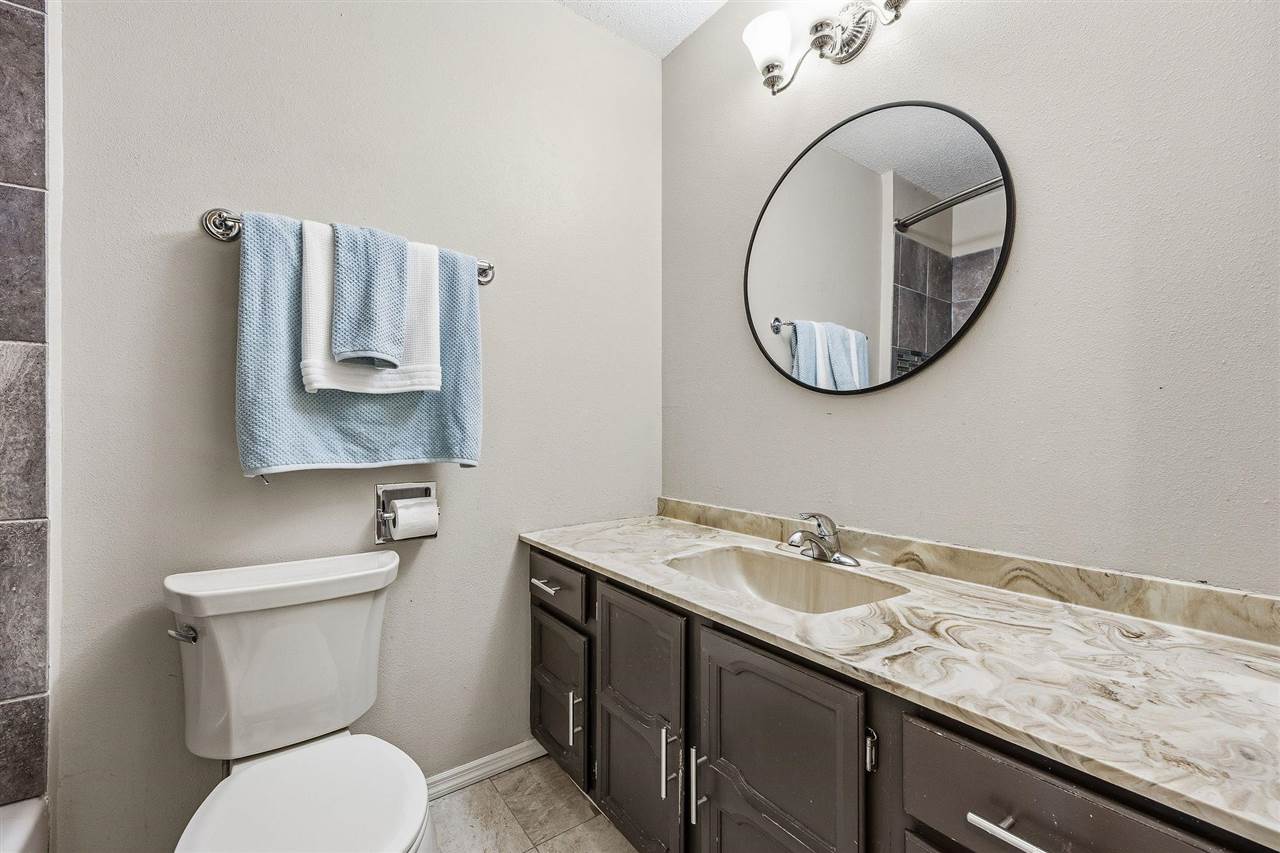 131 Penfro Drive Iowa City IA 52246