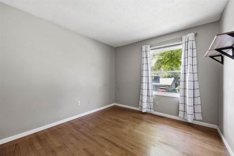 131 Penfro Drive Iowa City IA 52246