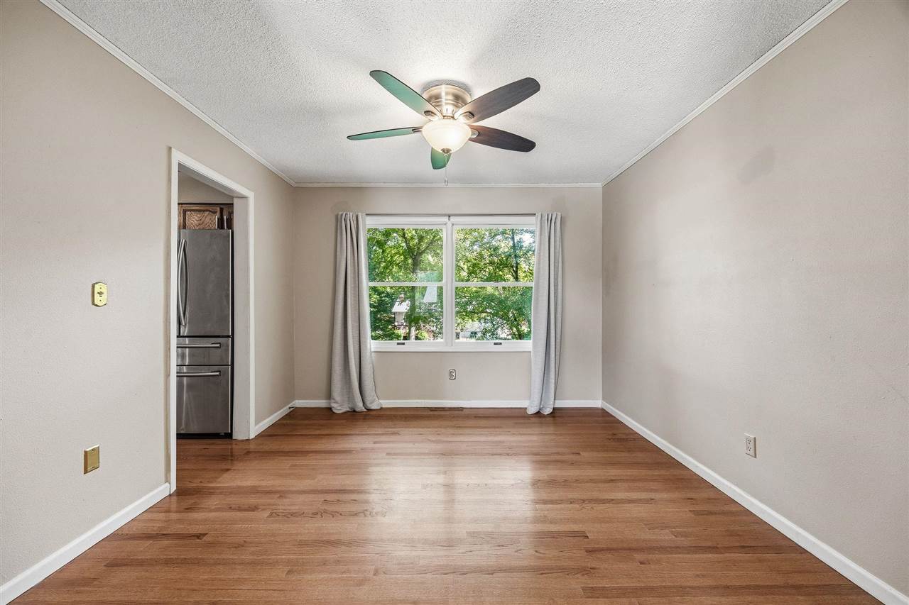 131 Penfro Drive Iowa City IA 52246