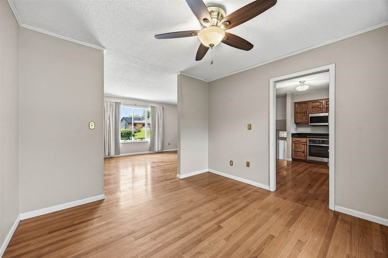 131 Penfro Drive Iowa City IA 52246