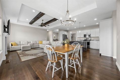1315 E Tartan Drive North Liberty IA 52317