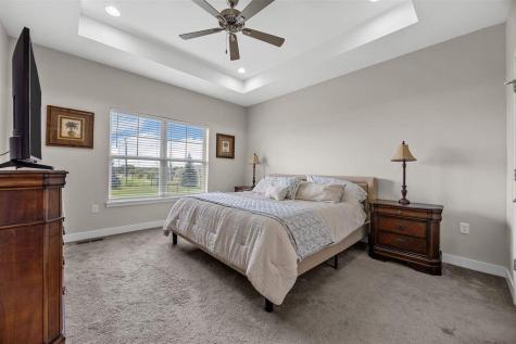1315 E Tartan Drive North Liberty IA 52317