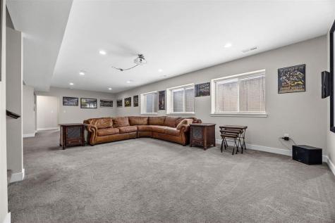 1315 E Tartan Drive North Liberty IA 52317