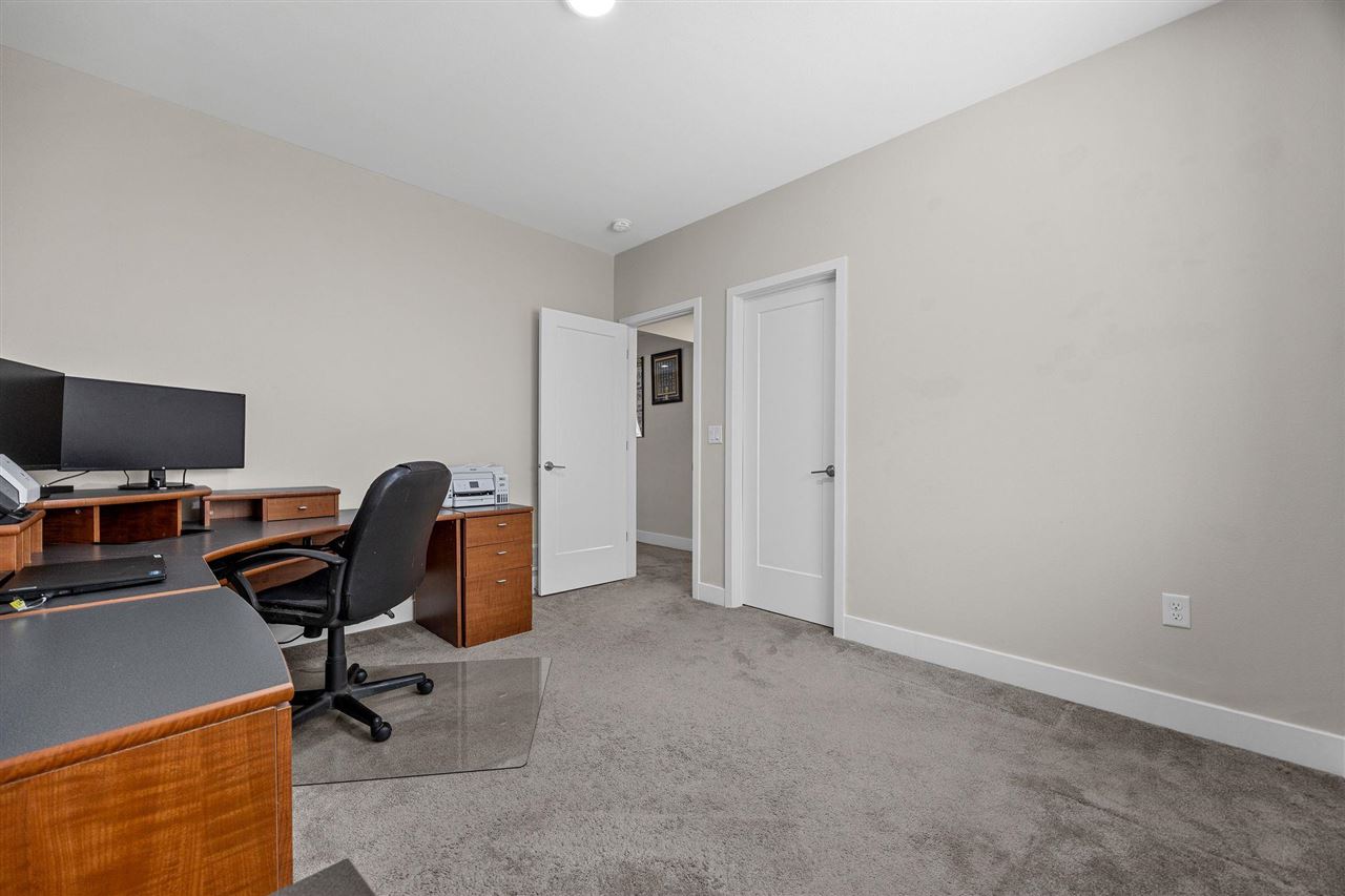 1315 E Tartan Drive North Liberty IA 52317