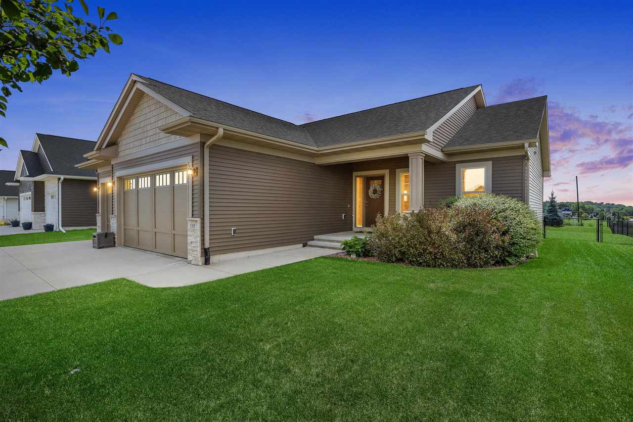 1315 E Tartan Drive North Liberty IA 52317