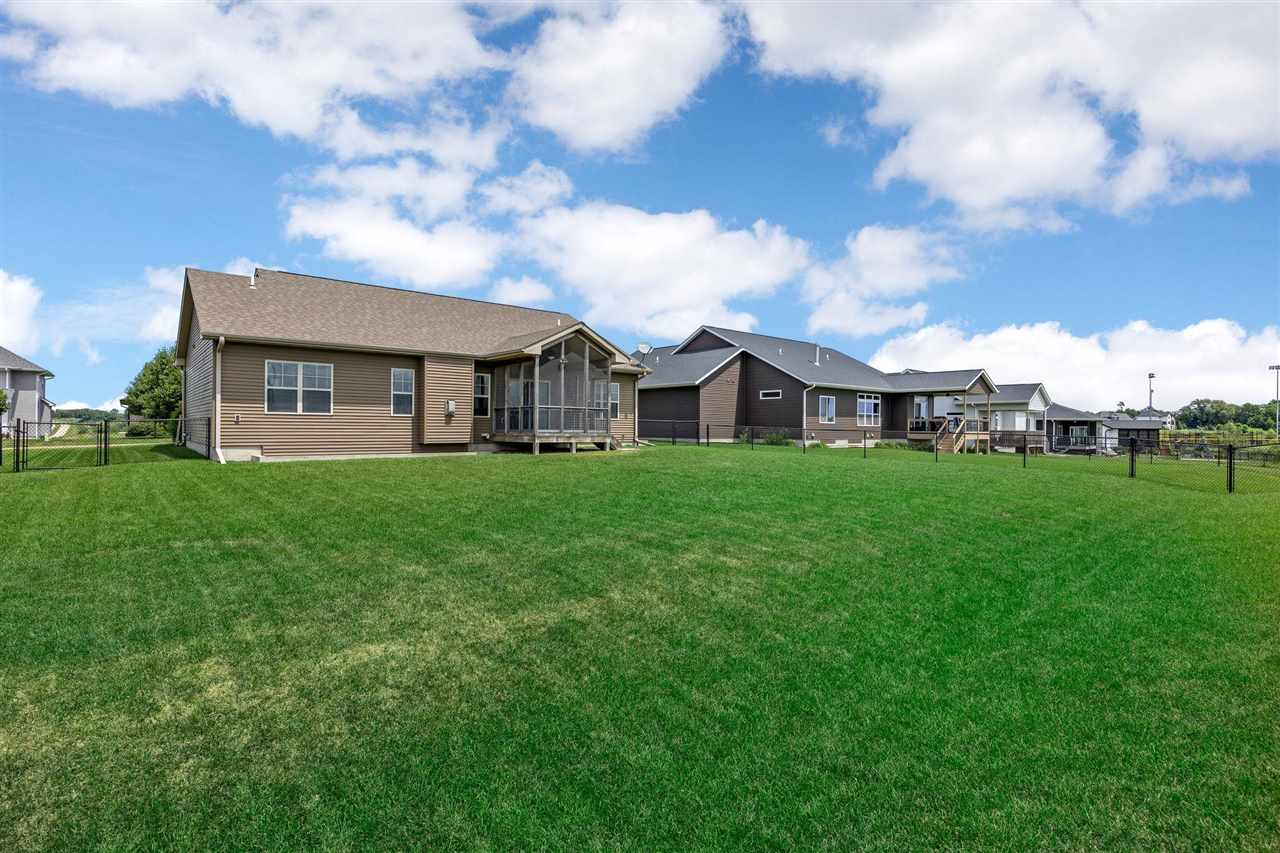 1315 E Tartan Drive North Liberty IA 52317
