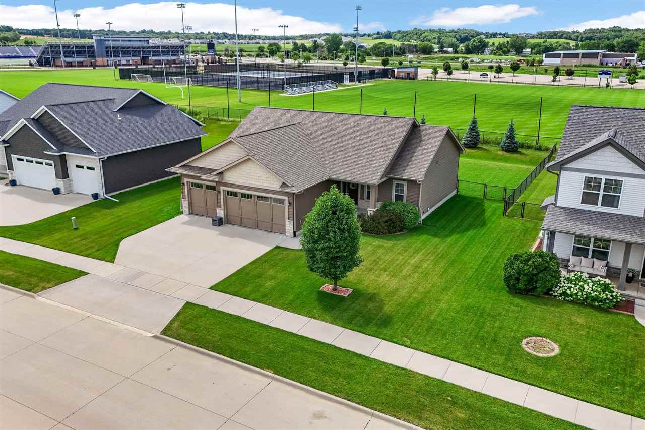 1315 E Tartan Drive North Liberty IA 52317