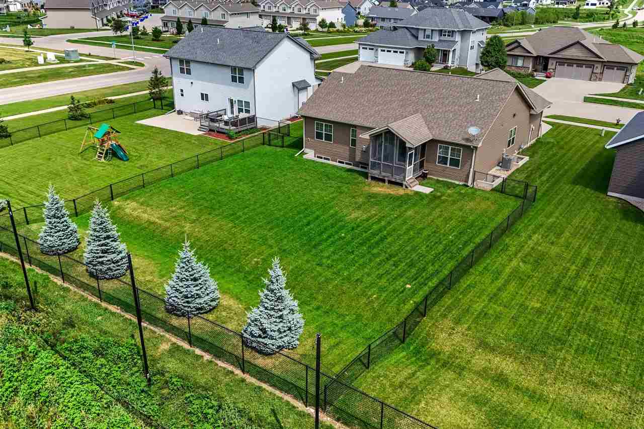 1315 E Tartan Drive North Liberty IA 52317