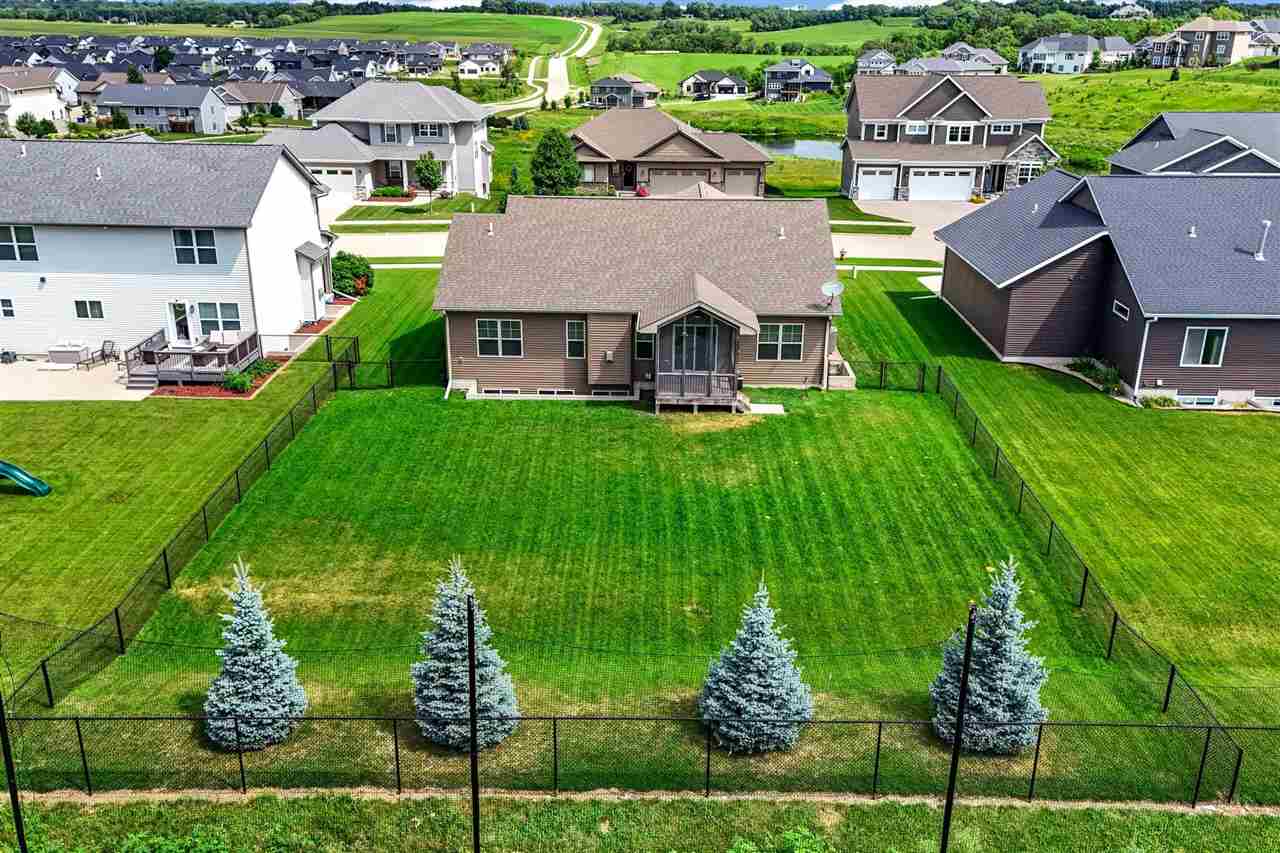 1315 E Tartan Drive North Liberty IA 52317