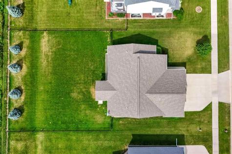1315 E Tartan Drive North Liberty IA 52317