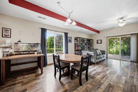 2643 Whispering Meadow Drive Iowa City IA 52240