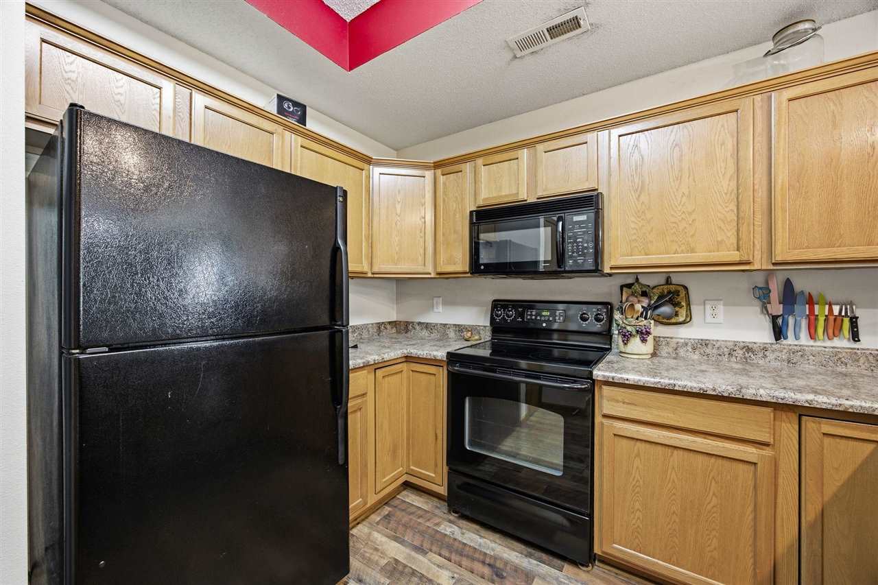 2643 Whispering Meadow Drive Iowa City IA 52240