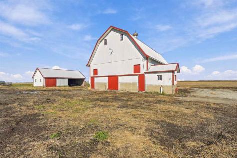 1475 230th Street Ladora IA 52251