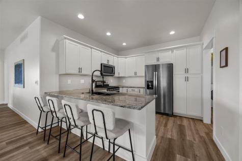 1277 Berkshire Lane North Liberty IA 52317
