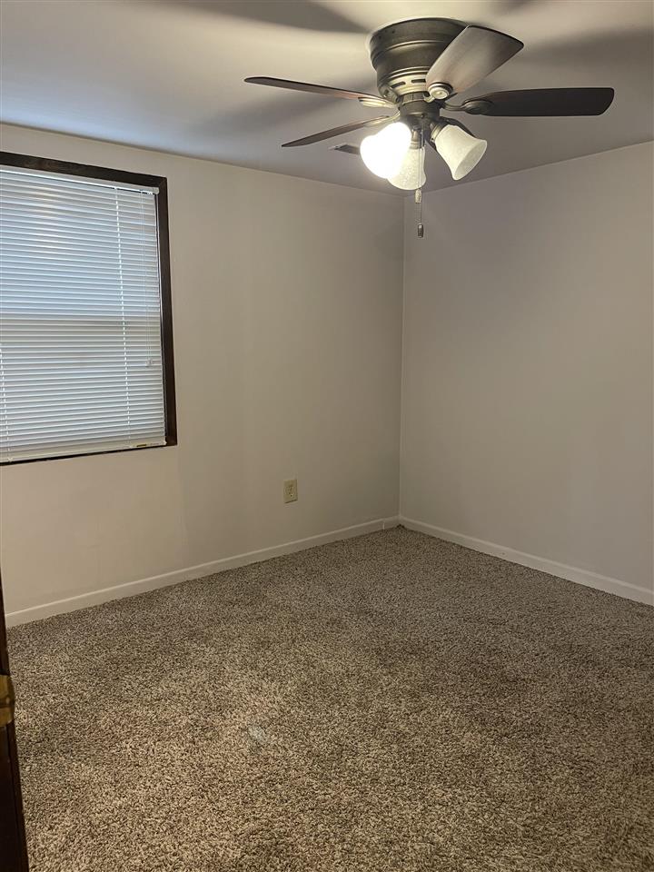 1315 Oakcrest Iowa City IA 52246