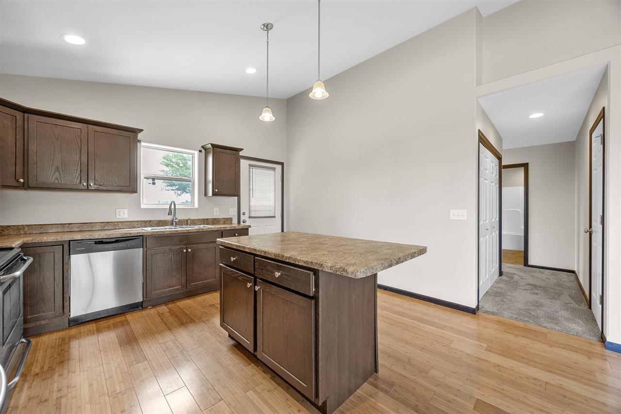 6303 Deer Stone Drive SW Cedar Rapids IA 52404