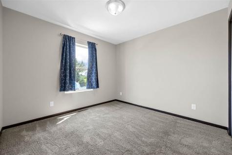 6303 Deer Stone Drive SW Cedar Rapids IA 52404