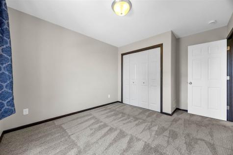6303 Deer Stone Drive SW Cedar Rapids IA 52404