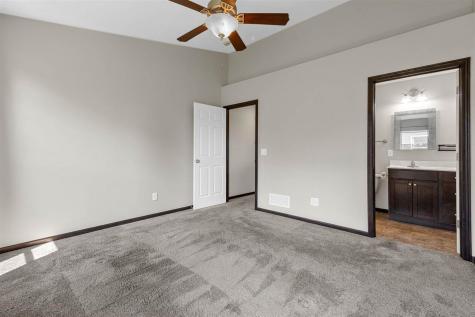 6303 Deer Stone Drive SW Cedar Rapids IA 52404