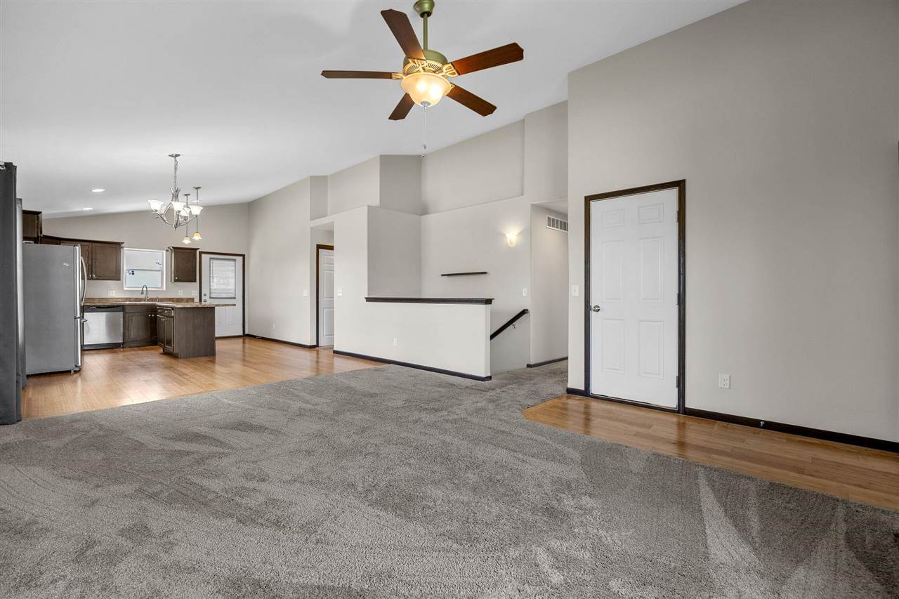 6303 Deer Stone Drive SW Cedar Rapids IA 52404