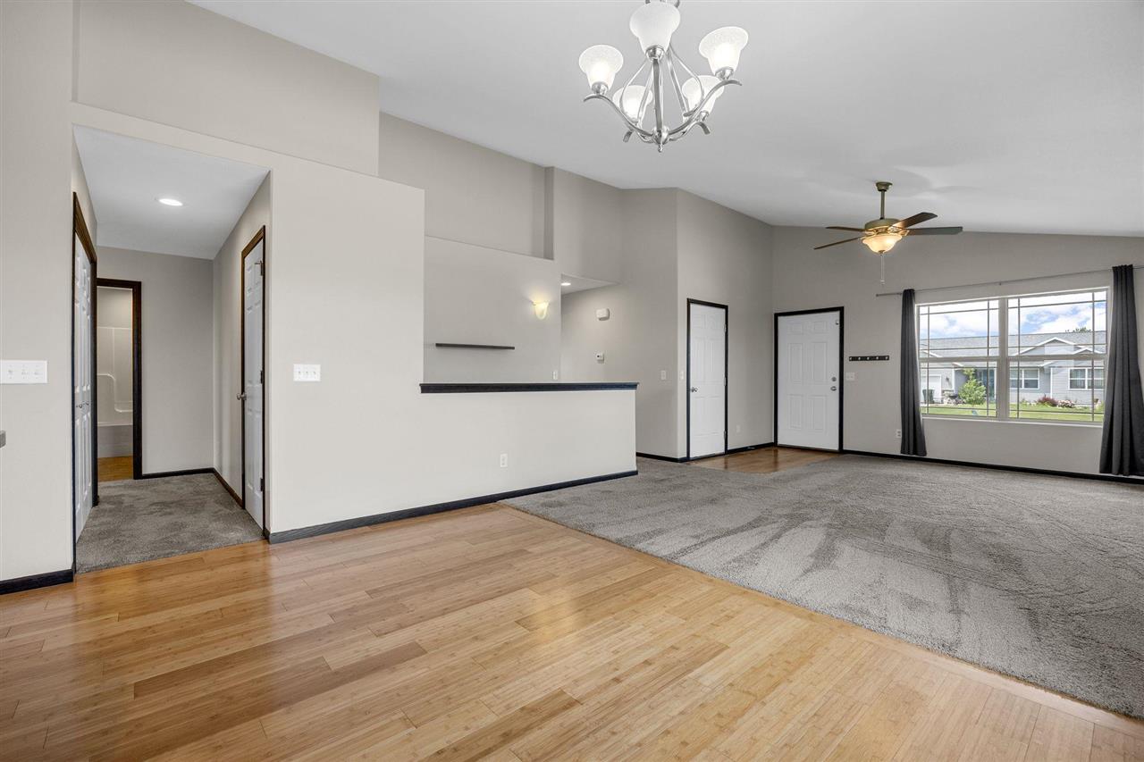 6303 Deer Stone Drive SW Cedar Rapids IA 52404