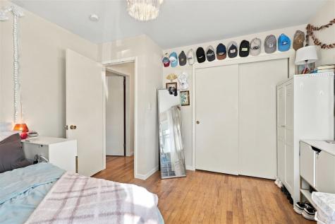 816 E Harrison Street Washington IA 52353
