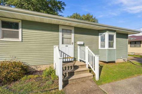 816 E Harrison Street Washington IA 52353
