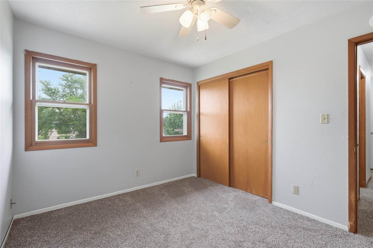 1672 10th Street NW Cedar Rapids IA 52405
