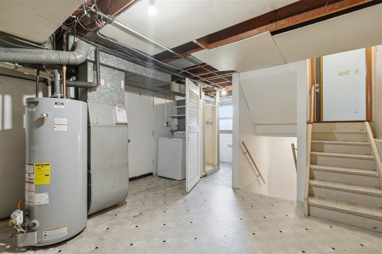 1672 10th Street NW Cedar Rapids IA 52405