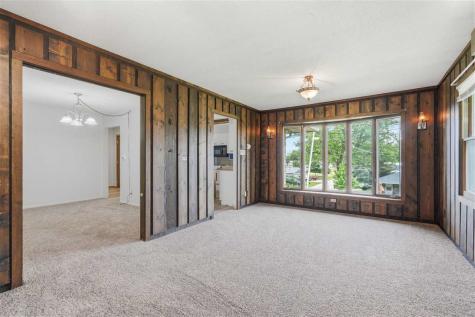 1672 10th Street NW Cedar Rapids IA 52405