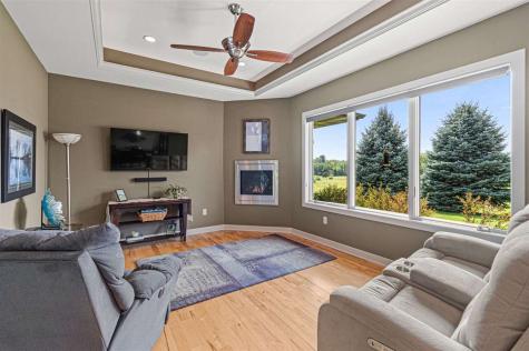 1598 NE Spartan Circle Solon IA 52333