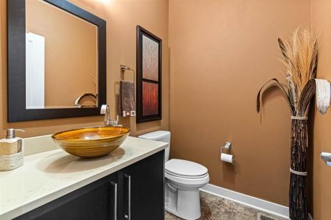1598 NE Spartan Circle Solon IA 52333