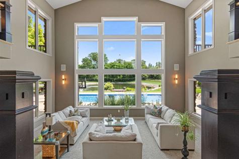 1598 NE Spartan Circle Solon IA 52333