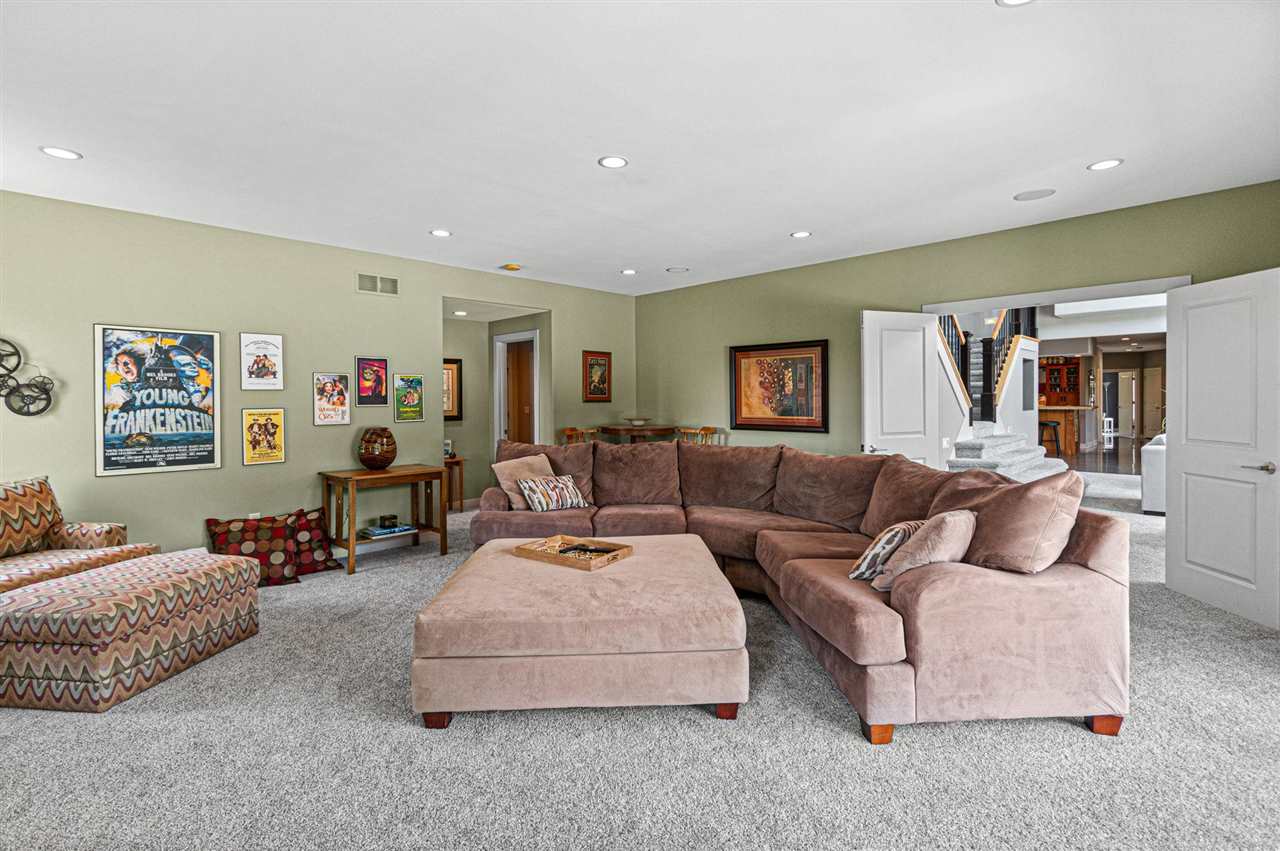 1598 NE Spartan Circle Solon IA 52333