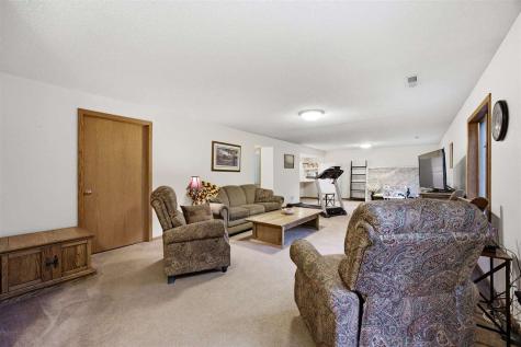 1931 Liberty Lane Coralville IA 52241