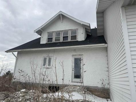 26921 Highway 92 Sigourney IA 52591
