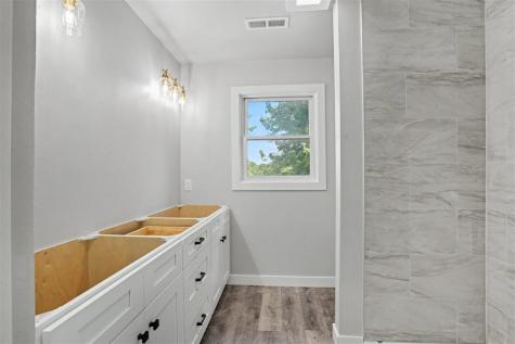 923 12th Avenue Coralville IA 52241