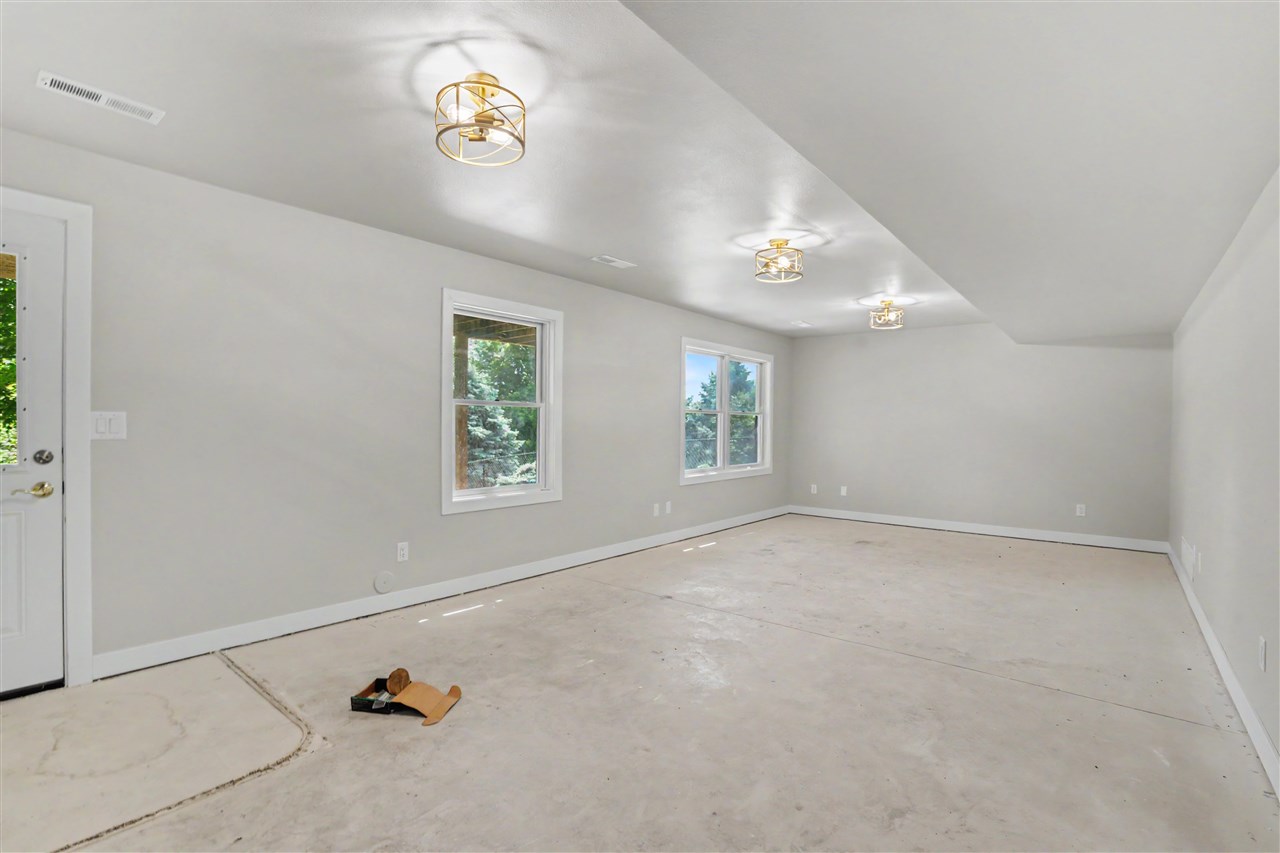 923 12th Avenue Coralville IA 52241