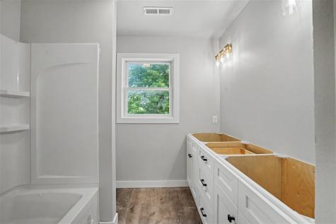 923 12th Avenue Coralville IA 52241